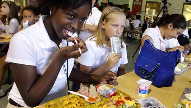 Obesity-fighting school says no to cupcakes, yes to exercise 