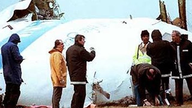 es_lockerbie_bombing_102111.jpg 