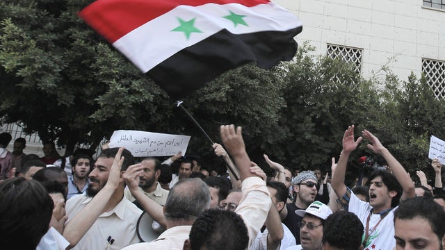 Syrians_129359440_1.jpg 