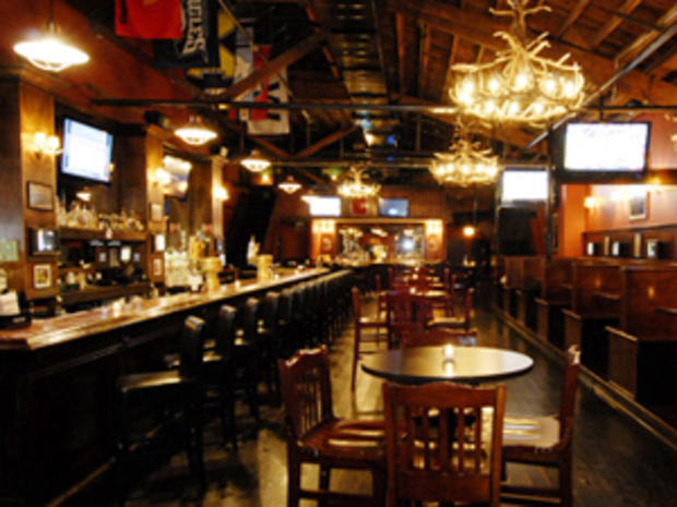 11/10 - how to be a gentleman - sports bars - mad river bar and grille 