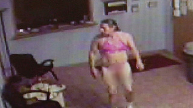 pink-bikini-burglar_story.jpg 