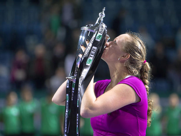 Petra Kvitova kisses the trophy 