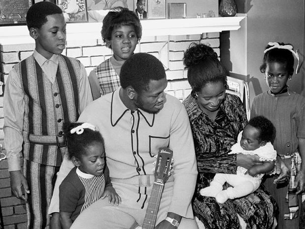 Joe Frazier and his family 