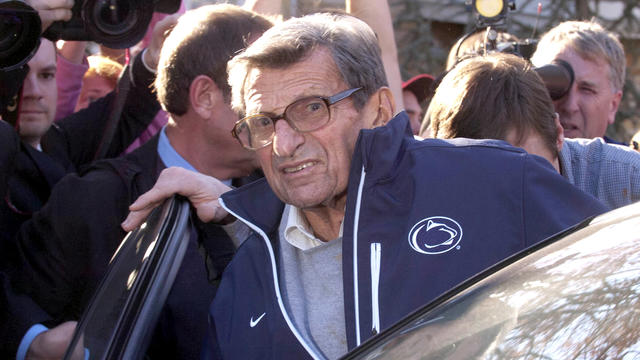 Joe_Paterno_AP111108133476.jpg 