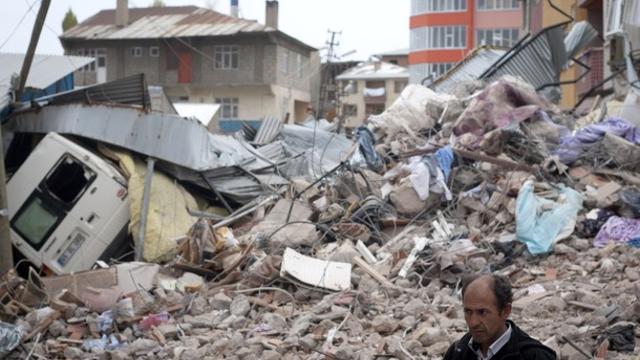 turkish-quake.jpg 