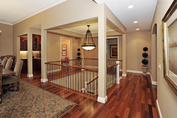 5201-frost-point-upper-staircase-mls.jpg 