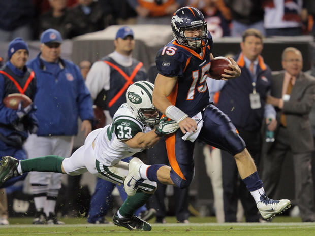 Tim Tebow rushes 20 yards for the game winning touchdown  