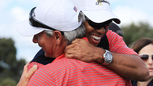 tiger-woods-fred-couples-1120.jpg 