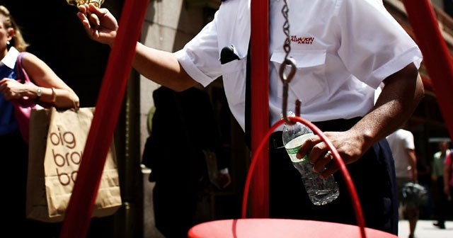 Salvation Army kettle stolen at knifepoint CBS News