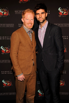 014-jesse-tyler.gif 