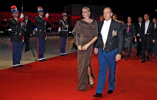 020-gala-carpoet-133477374.gif 