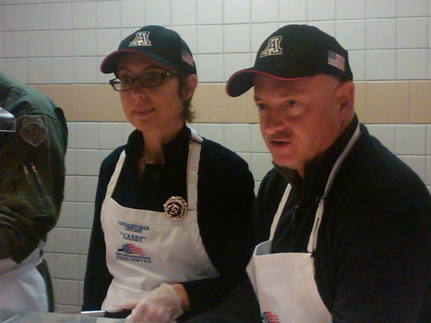 Gabrielle Giffords and Mark Kelly, Thanksgiving