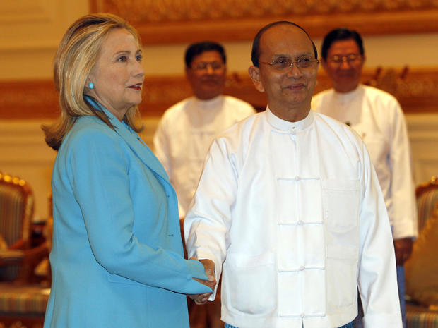 Hillary Rodham Clinton is greeted by Myanmar's President Thein Sein 