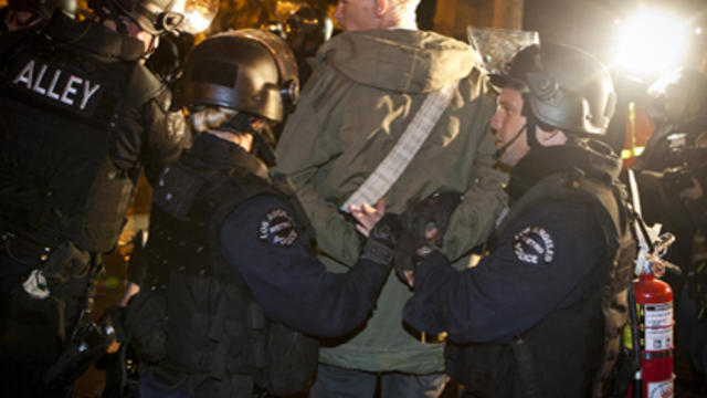 occupy-la-arrest.jpg 