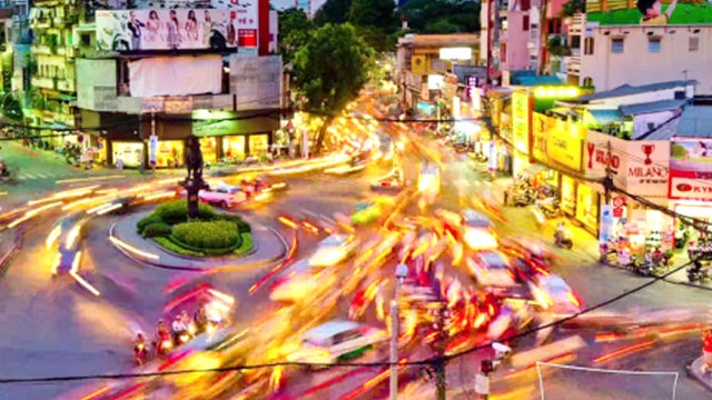 Traffic_in_HCMC_copy.jpg 