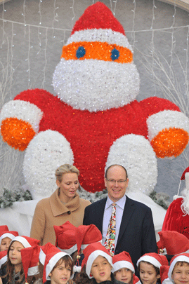 005-monaco-royals-and-santa.gif 