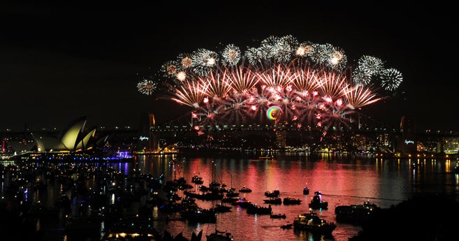 World begins ringing in 2012 - CBS News