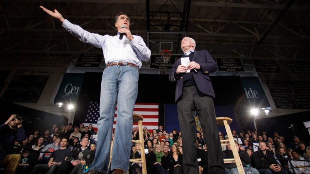 romney-mccain-AP120104034620.JPG 
