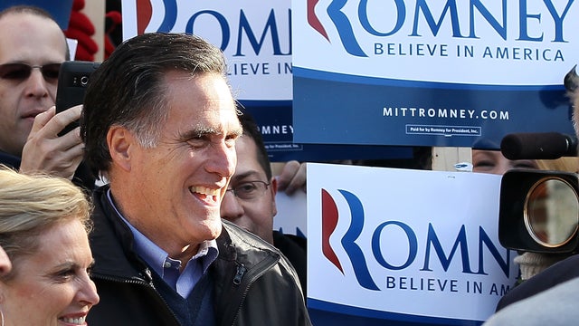 romney-smiles-136683697.JPG 