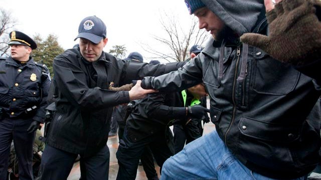 120117-Occupy_Congress-AP120117137154.jpg 