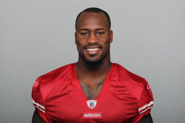 vernon-davis1.jpg 