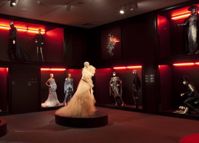 Gaultier_DallasMuseumofArt_012.jpg 