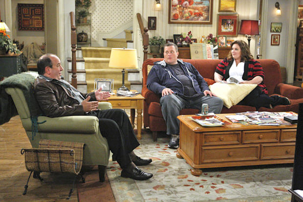 mike-and-mollys-cozy-chicago-home-mike-and-molly-vdp1.jpg 
