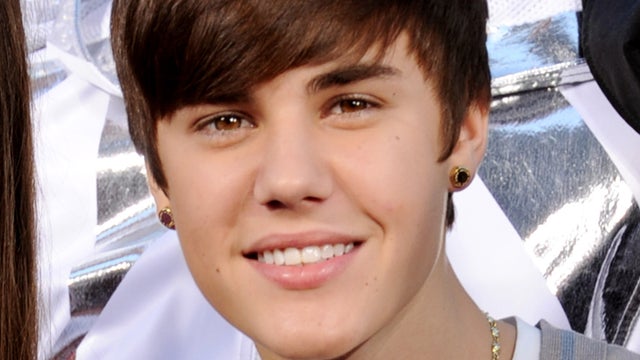 Justin Bieber attends MJ handprint ceremony 