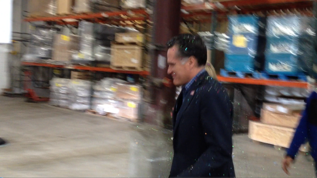 romney-glitterbombed.png 