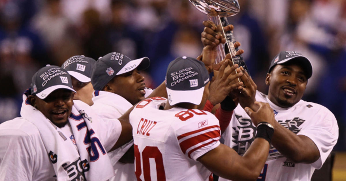 Giants beat Patriots 21-17, win Super Bowl - CBS News