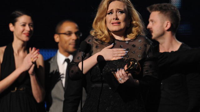 adele-2-grammys-2012.jpg 