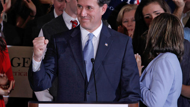 Santorum surges slightly ahead of Romney 