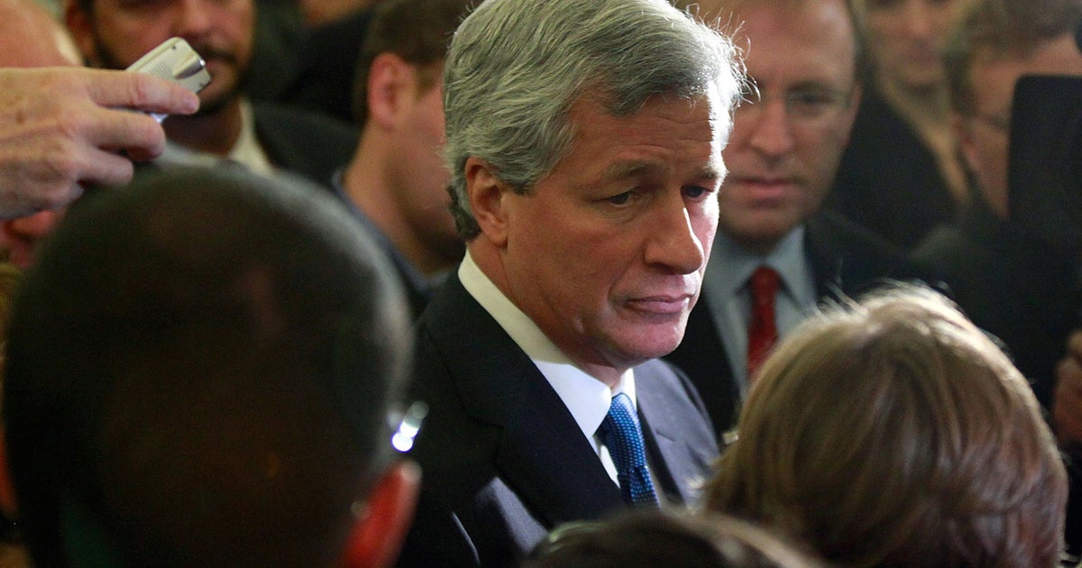 JPMorgan Chase CEO tells staff bank 'very strong' - CBS News