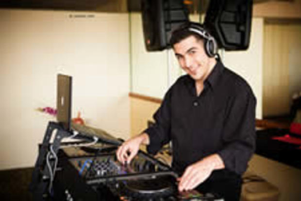 DJ Sam 