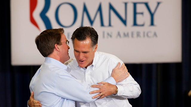 romney-michigan-AP120221136639.JPG 
