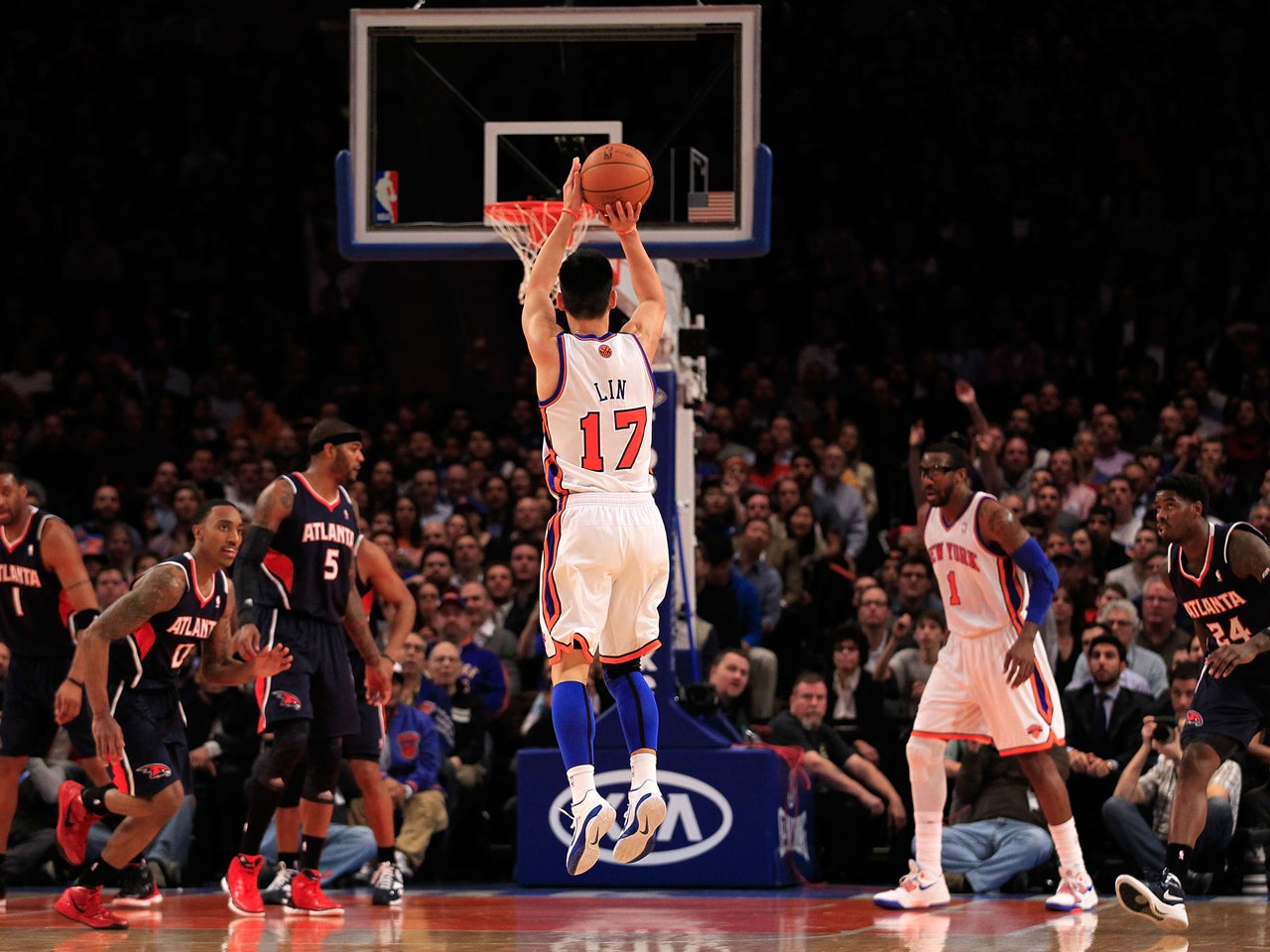Jeremy Lin Dunk
