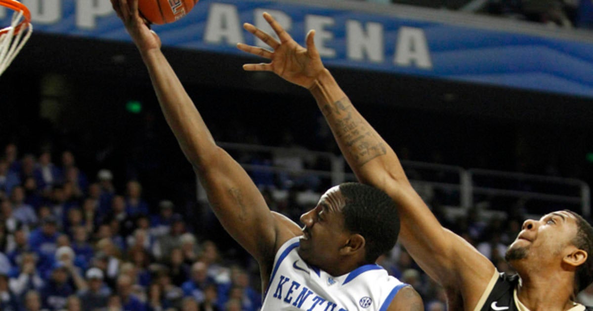 No. 1 Kentucky Defeats Vanderbilt - CBS News