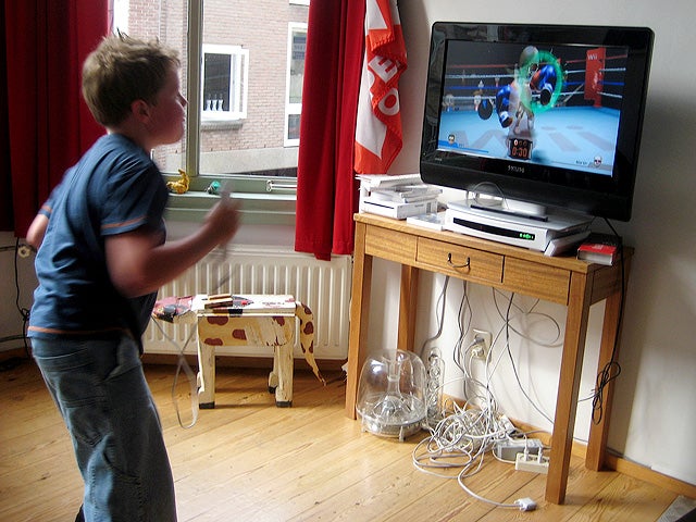 "Active" video games like Wii Fit won't boost kids' physical activity Study CBS News