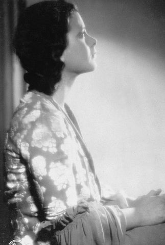 Hedy lamarr inventor of wifi