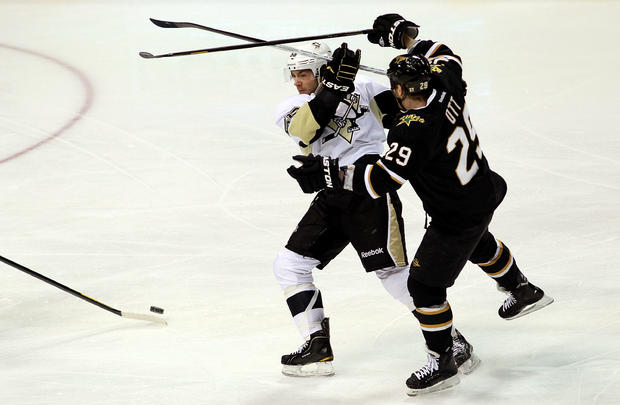 Pittsburgh Penguins v Dallas Stars 