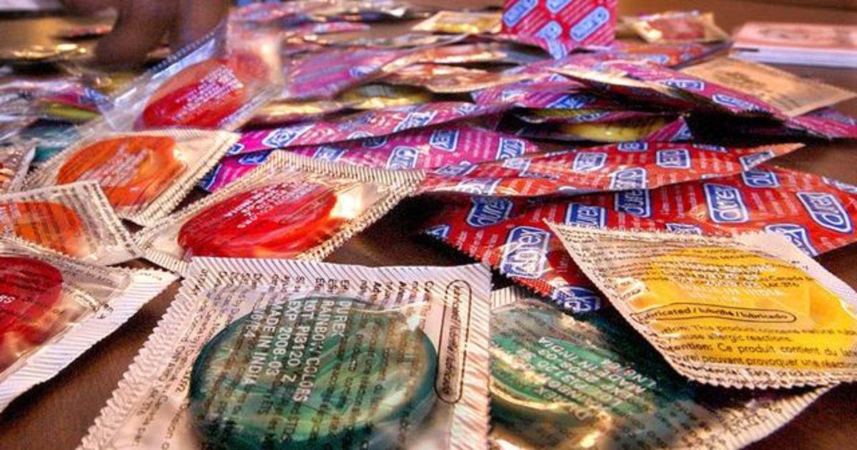 California Bill Requiring Porn Actors To Wear Condoms Passes Committee Cbs Sacramento