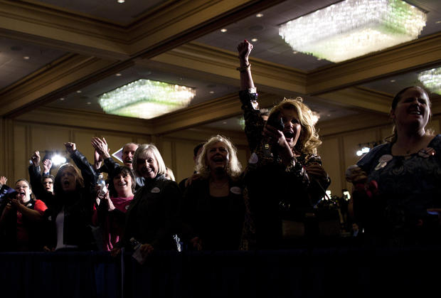 Super_Tuesday_Gingrich_Supporters_140799174.jpg 