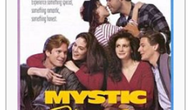 2mystic-pizza.jpg 
