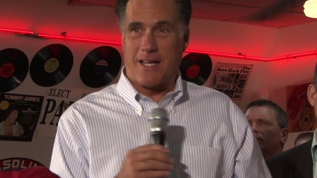 Mitt Romney on campaign trail 