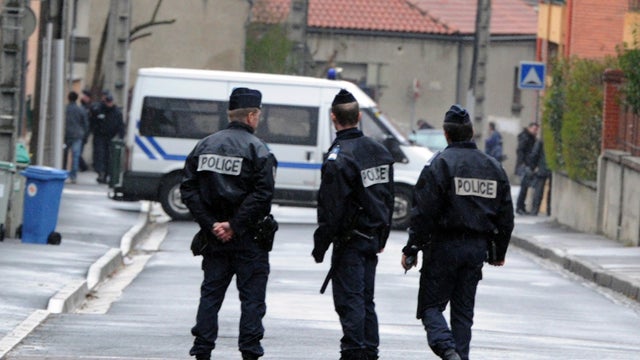 French police outside Mohammed Merah's apartment 