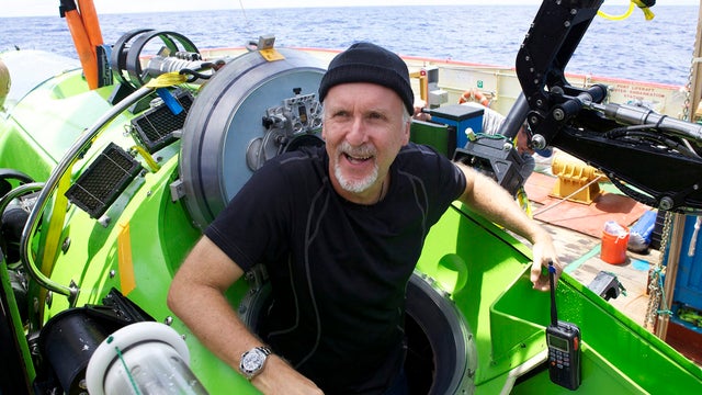James Cameron's record-setting dive 