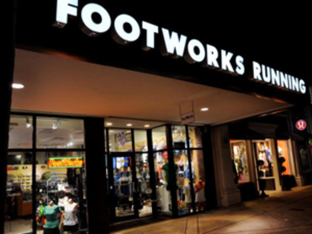 Shopping &amp; Style Athletic Wear, Foot Works 