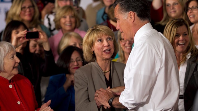 Romney041112.jpg 