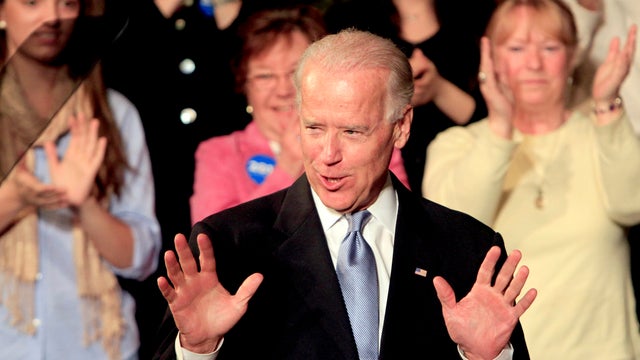 Biden041212.jpg 