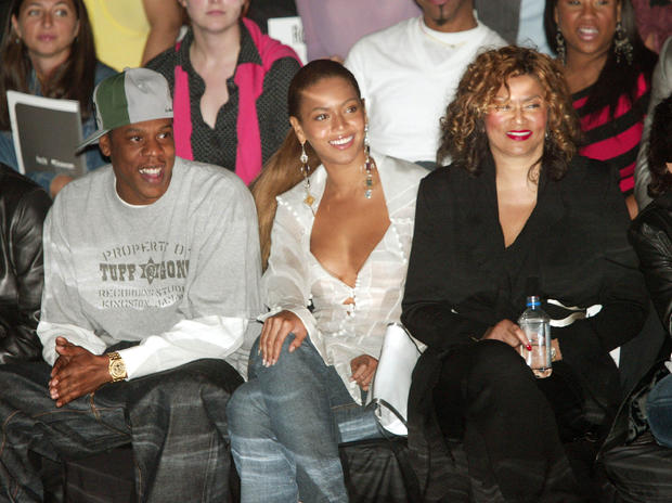 evan-agostini-rapper-jay-z-and-singer-beyonce-knowles-with-her-mother-tina.jpg 